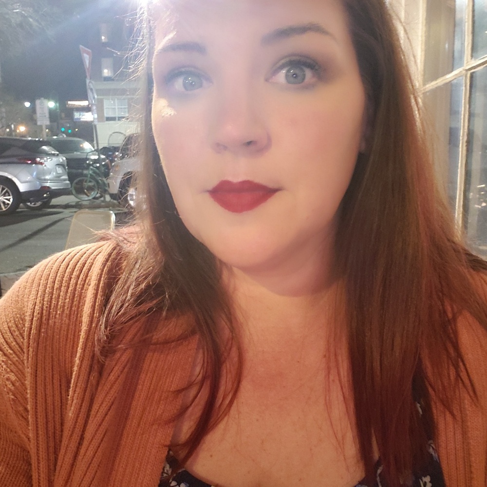 Meet your Posher, Amy